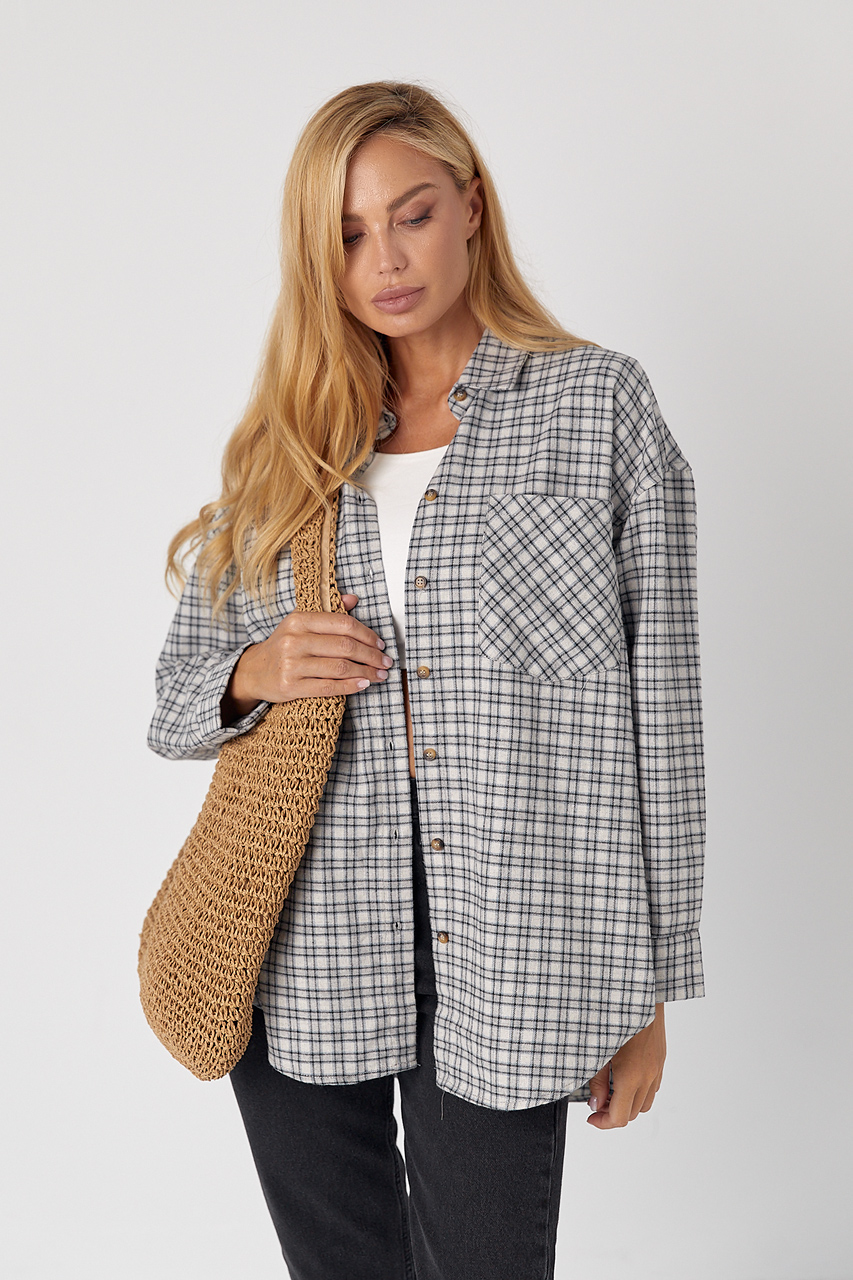 2226-10_1-1.jpg Oversize Karohemd mit aufgesetzter Tasche – Bild 1