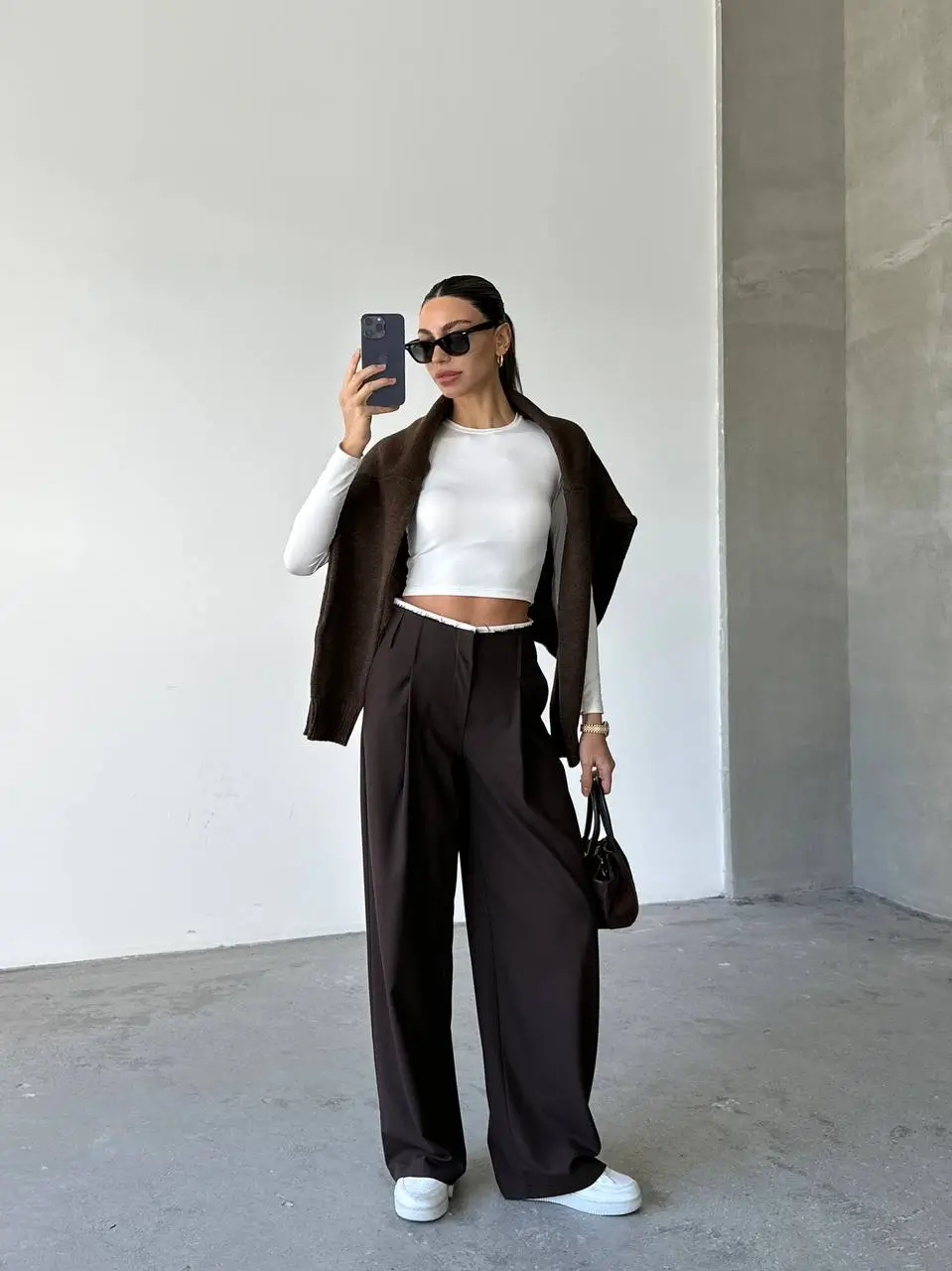 5875386386595562959.webp Класичні брюки-палаццо - Зображення 1
