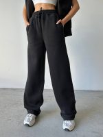 Gerade geschnittene Jogger aus Fleece – Bild 5