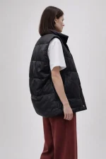 Пуховий жилет в стилі oversize - Зображення 4