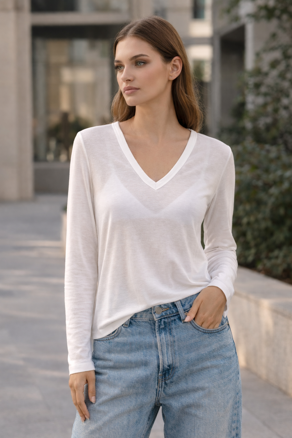 IMG_5396 Damen semi-transparenter Langarmshirt mit V-Ausschnitt – Bild 1