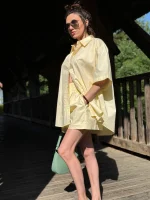 Baumwollanzug mit Oversize-Hemd und Shorts – Bild 4