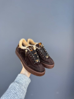 Sneakers aus Wildleder mit animalischem Print (Winter)